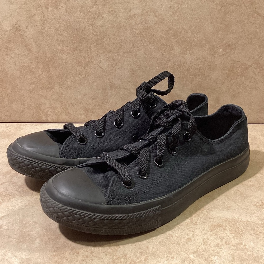 Converse Black Monochrome Lows Youth Size 2